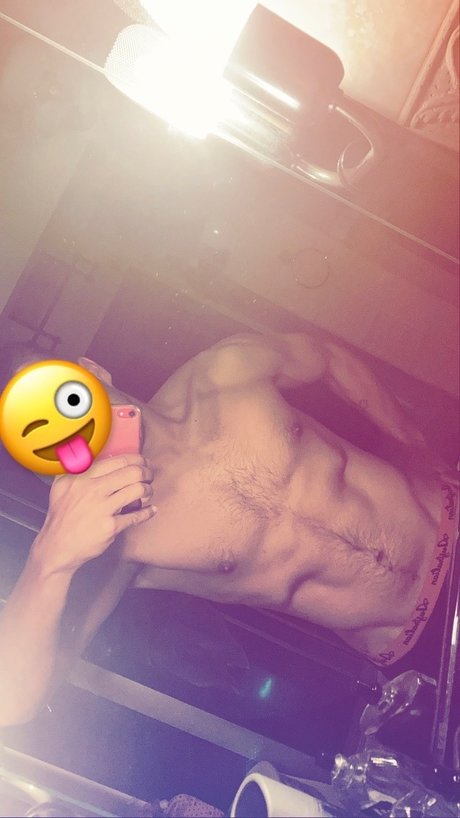 Foto desnuda filtrada de OnlyFans de Iamdominik