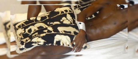 Foto desnuda filtrada de OnlyFans de Dark Choc Adonis Vip