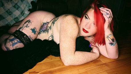 Foto desnuda filtrada de OnlyFans de Glitter Slut