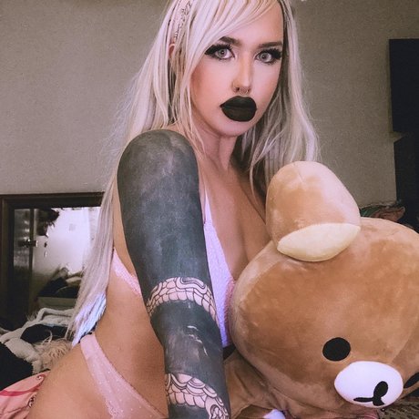 Foto desnuda filtrada de OnlyFans de Sumr