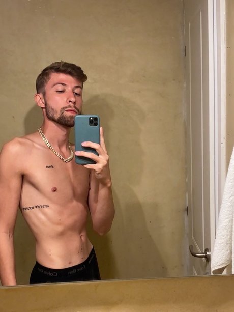 Foto desnuda filtrada de OnlyFans de Denis Rocco