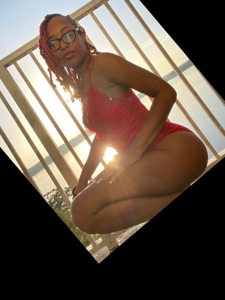 Foto desnuda filtrada de OnlyFans de Monalisa