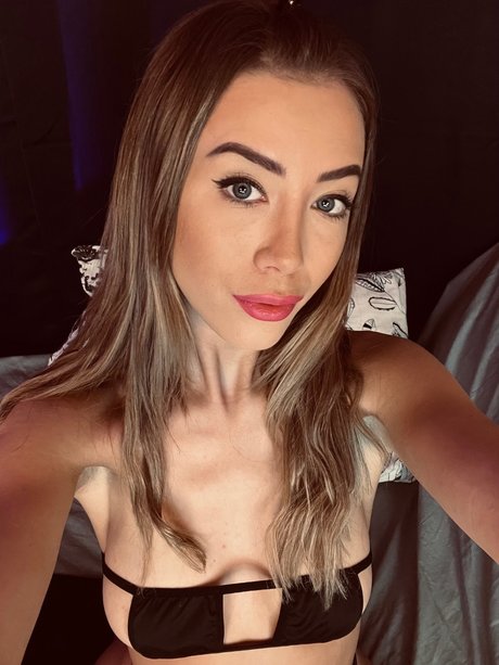 Foto desnuda filtrada de OnlyFans de Em 