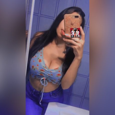 Foto desnuda filtrada de OnlyFans de Maribel