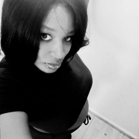Mzthickhips4000