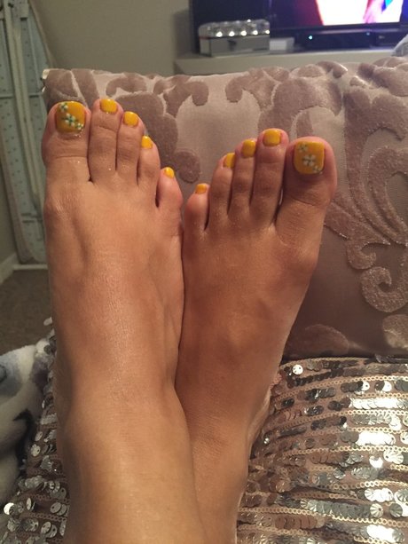 Foto desnuda filtrada de OnlyFans de Boriqua Feet