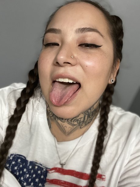 B Nasty Girl Clikk