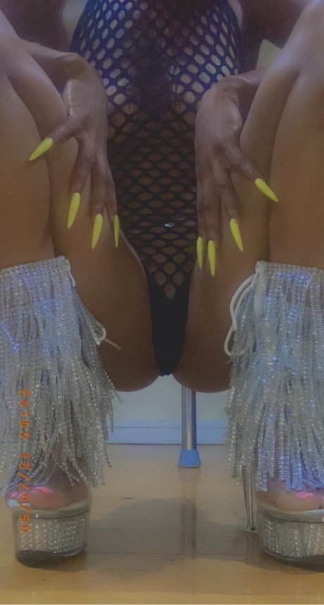 Foto desnuda filtrada de OnlyFans de Bubbles