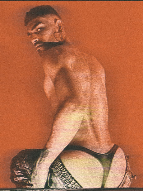 Foto desnuda filtrada de OnlyFans de Narciso Nefer