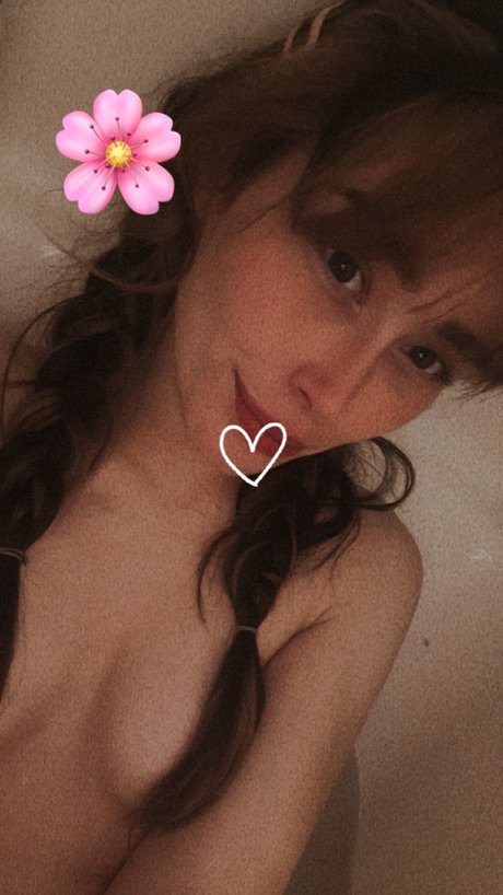 Foto desnuda filtrada de OnlyFans de Naomi