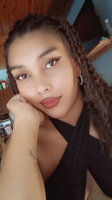 Foto desnuda filtrada de OnlyFans de Nataly