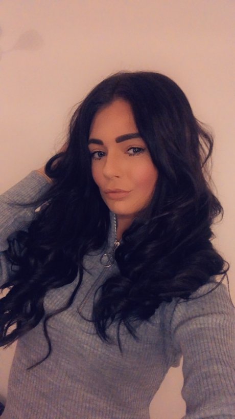 Foto desnuda filtrada de OnlyFans de Elliemaixxxx