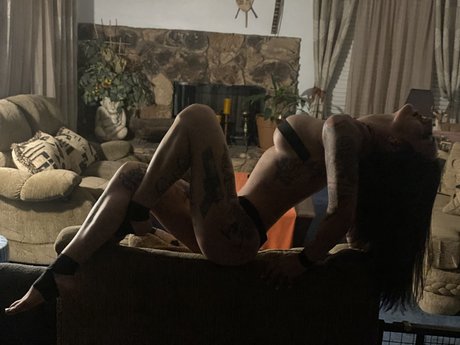 Foto desnuda filtrada de OnlyFans de Holly Jay