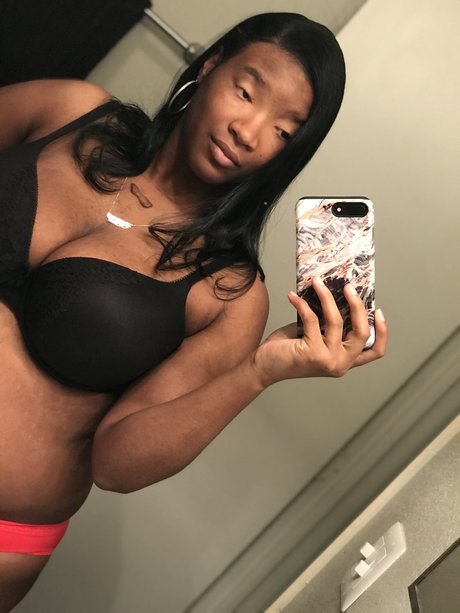 Foto desnuda filtrada de OnlyFans de Goddess Gem