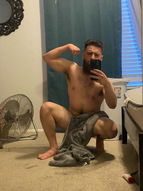 Foto desnuda filtrada de OnlyFans de Steven