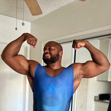 Foto desnuda filtrada de OnlyFans de Cocoamuscle