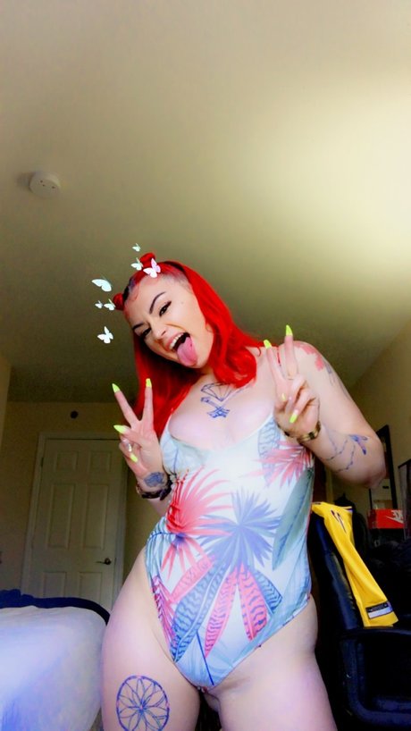 Foto desnuda filtrada de OnlyFans de Redheadshawty