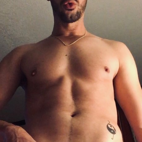 Foto desnuda filtrada de OnlyFans de Nick Namrepus
