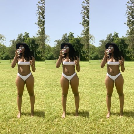 Foto desnuda filtrada de OnlyFans de Coconut Cocoa