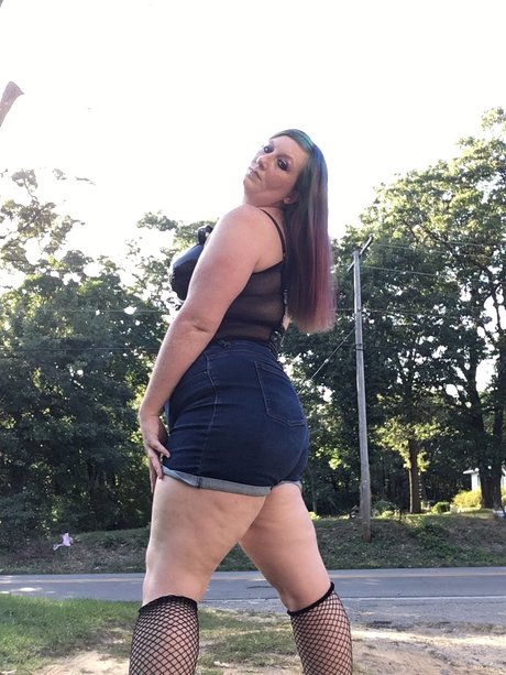 Foto desnuda filtrada de OnlyFans de Slaying1995babbi