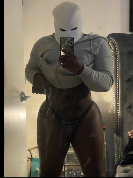 Foto desnuda filtrada de OnlyFans de Nathaniel Duvale