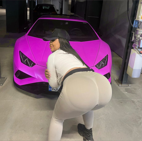 Foto desnuda filtrada de OnlyFans de Natalia Bums