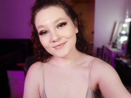 Foto desnuda filtrada de OnlyFans de Fullmetalalie