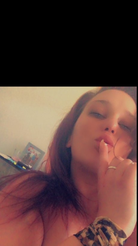 Foto desnuda filtrada de OnlyFans de Fiery Faith