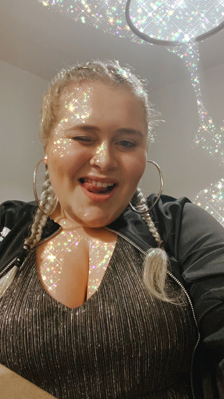 Foto desnuda filtrada de OnlyFans de Cassie Kennedy