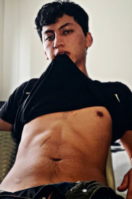 Foto desnuda filtrada de OnlyFans de Cristo Herrera