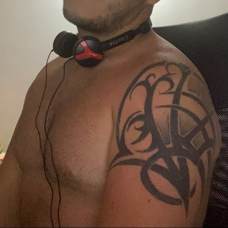 Foto desnuda filtrada de OnlyFans de Cristhian Nieto