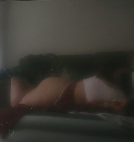 Foto desnuda filtrada de OnlyFans de Crystal Moreno