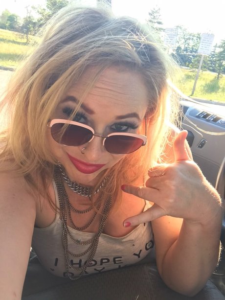 Foto desnuda filtrada de OnlyFans de Chloena Starchild