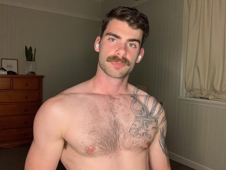 Foto desnuda filtrada de OnlyFans de Chad Macy