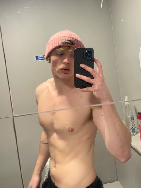 Foto desnuda filtrada de OnlyFans de Corey Taylor Free