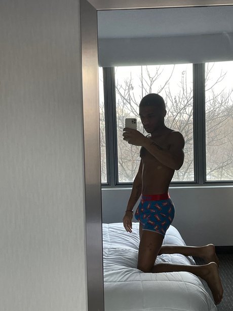 Foto desnuda filtrada de OnlyFans de Daddy Kayne