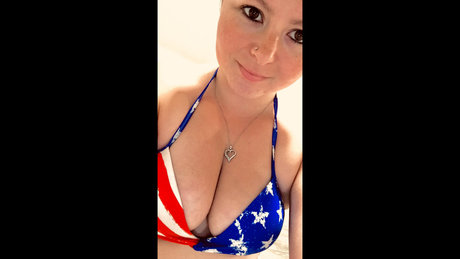 Foto desnuda filtrada de OnlyFans de Maine Girltop 5