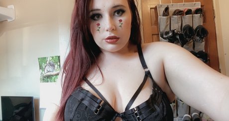 Foto desnuda filtrada de OnlyFans de Big Titty Goddess