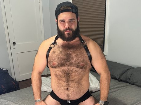 Naughtymonkey0