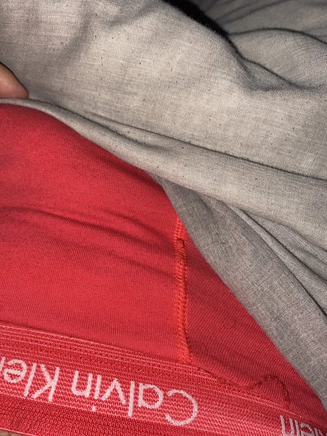 Foto desnuda filtrada de OnlyFans de Naughtylad98