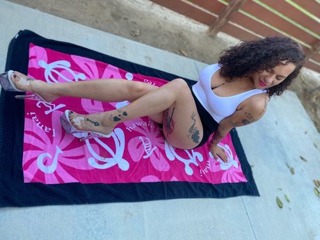 Foto desnuda filtrada de OnlyFans de Cwalker