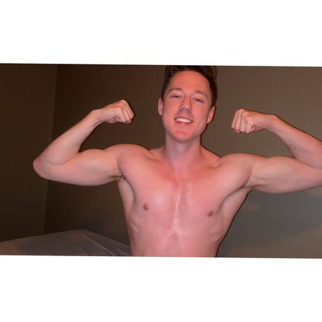 Foto desnuda filtrada de OnlyFans de Caydenclay