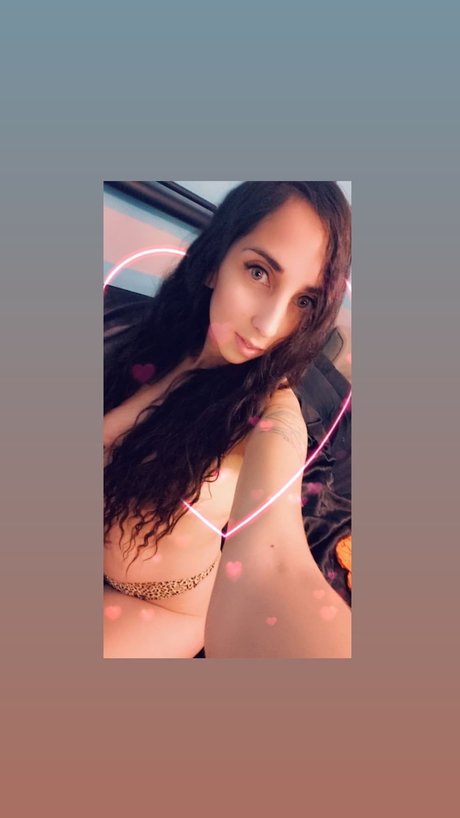 Foto desnuda filtrada de OnlyFans de Green Eyed Beauty