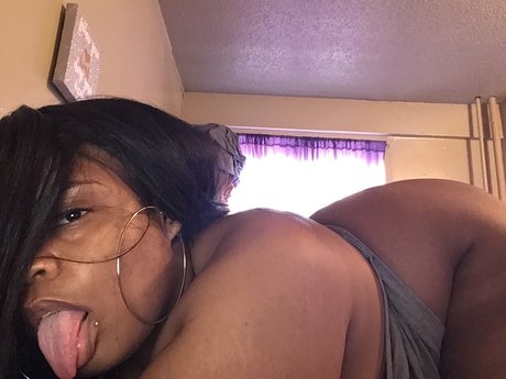Foto desnuda filtrada de OnlyFans de Bigchest123