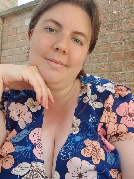 Foto desnuda filtrada de OnlyFans de Beccles Cake