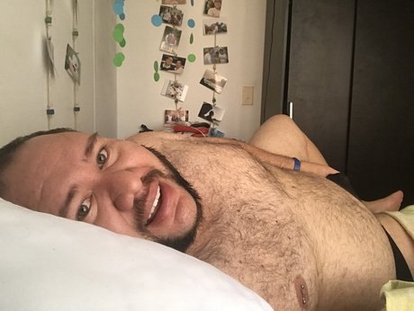 Foto desnuda filtrada de OnlyFans de Bearsex