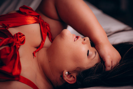 Foto desnuda filtrada de OnlyFans de Alli