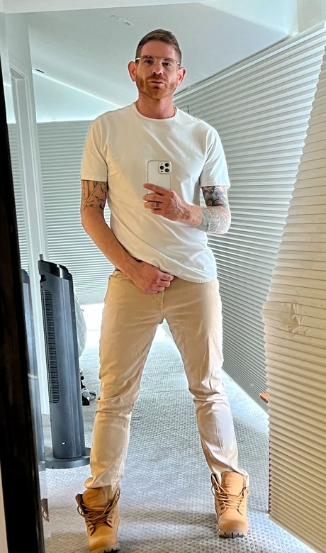 Bedroomdaddyxxx