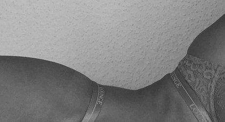 Foto desnuda filtrada de OnlyFans de  