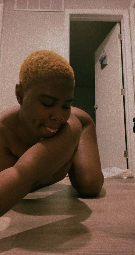 Foto desnuda filtrada de OnlyFans de Nessanaj